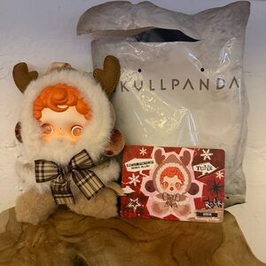 NEW Authentic Popmart Skullpanda Winter
Symphony Series: Wanderer's Tune